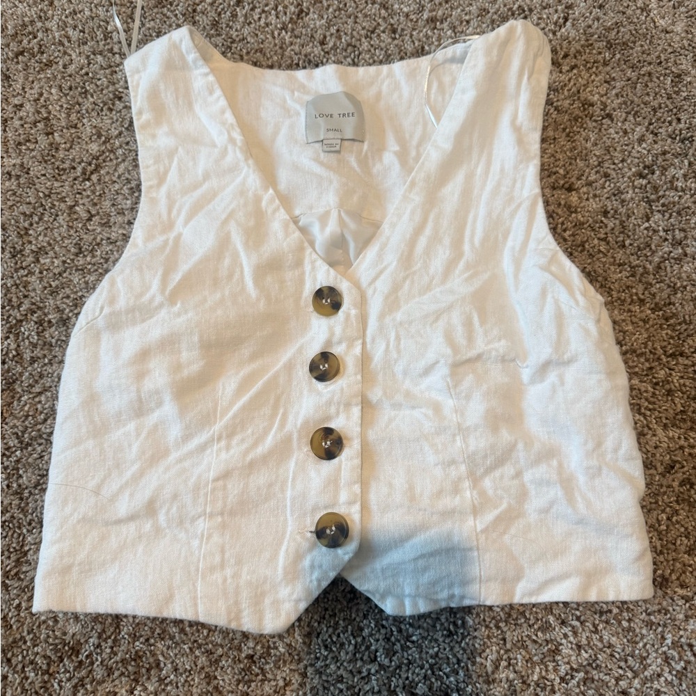 Love Tree Cream Button-Front Linen Vest